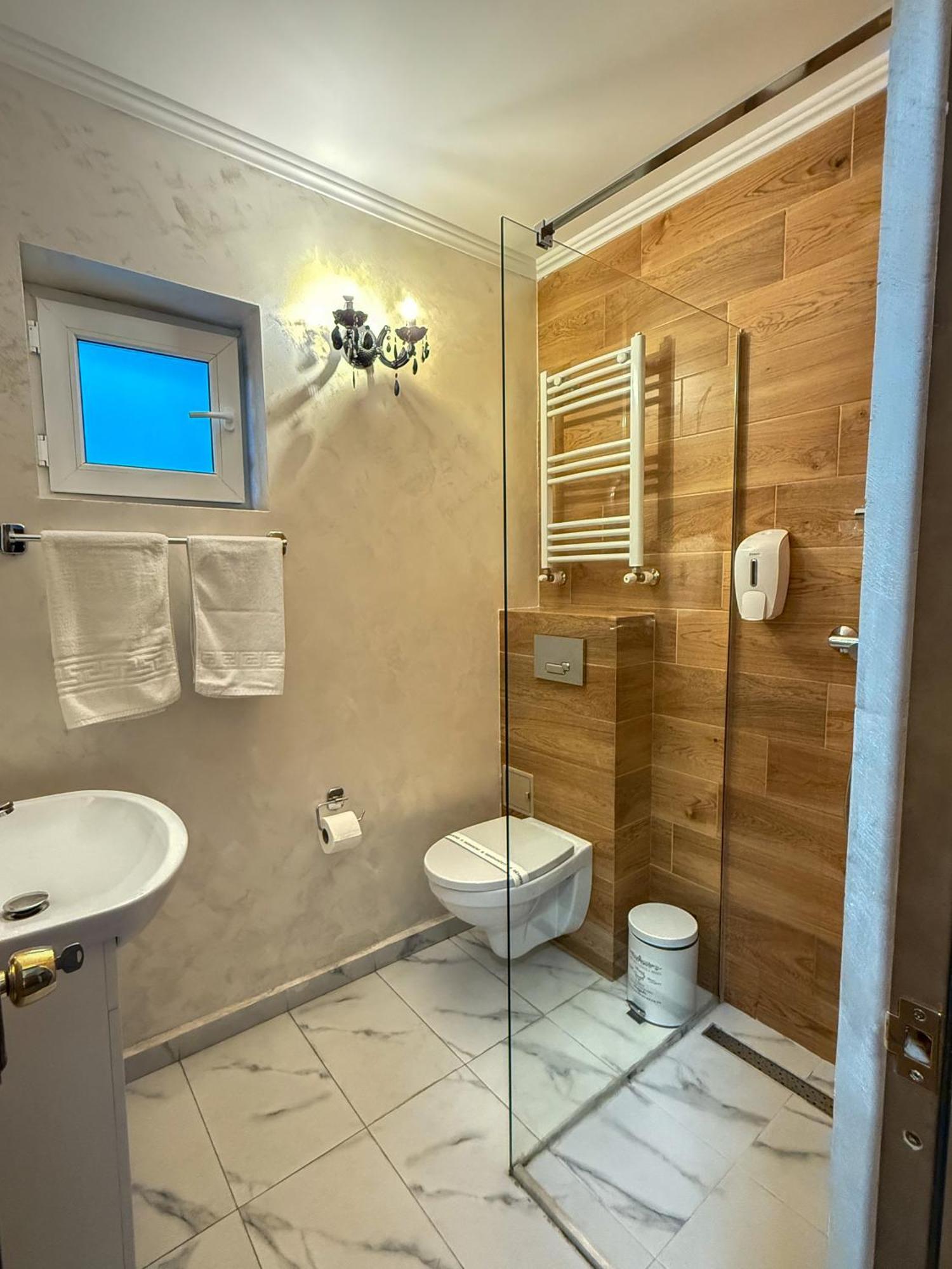 Vila Central Constanţa Exteriér fotografie